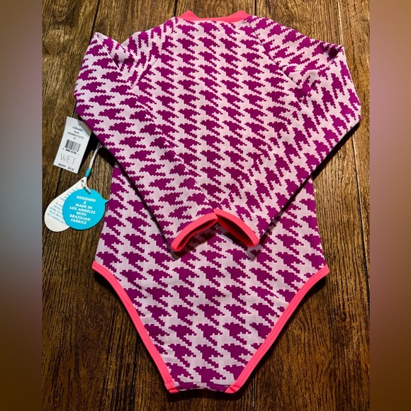 Mini Wet Girls Rash Guard Rumi HOUNDSTOOTH 8 Years NWT - Picture 2 of 6
